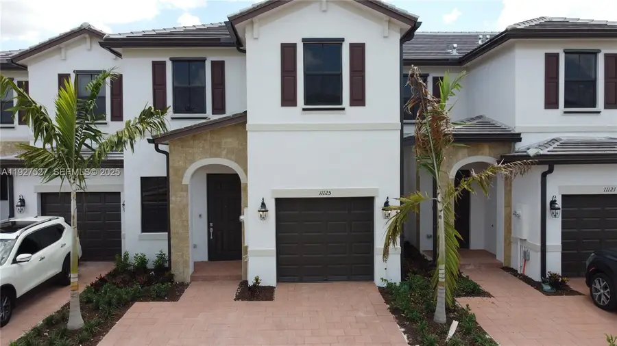 11125 W 33rd Court, Hialeah, FL 33018 - #2