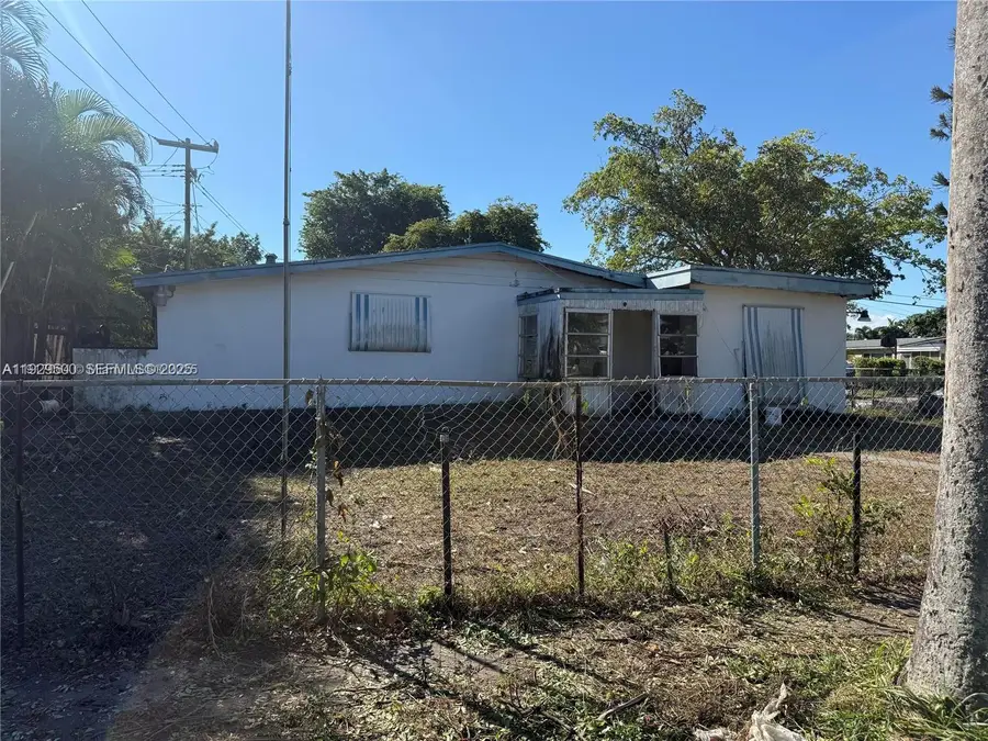 5770 SW 38th Court, Davie, FL 33314 - #2
