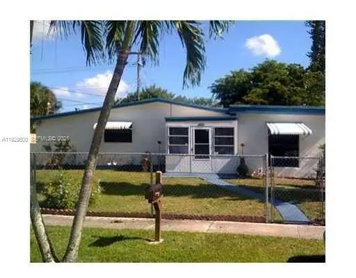 5770 SW 38th Court, Davie, FL 33314 - #3