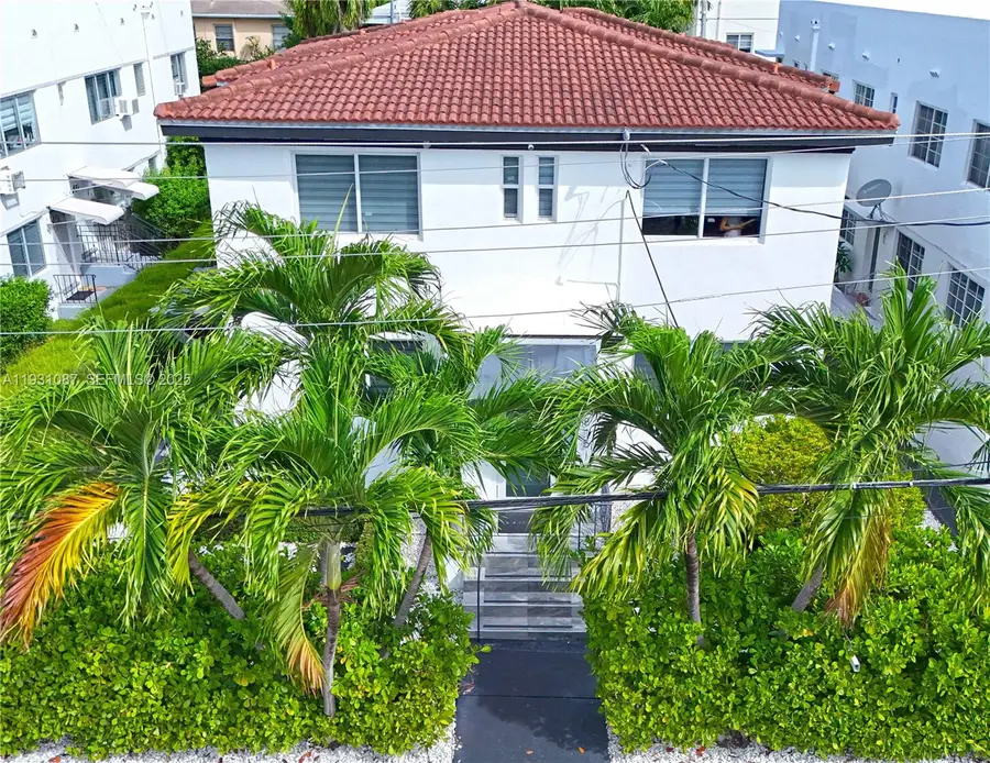 815 W 39th Street, Miami Beach, FL 33140 - #2