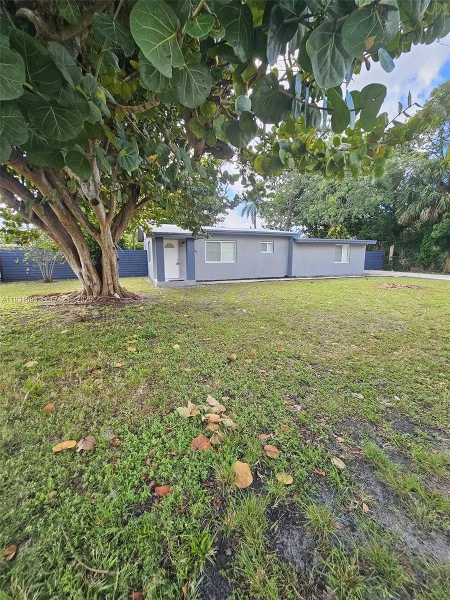 2488 SW 6th Court, Fort Lauderdale, FL 33312 - #3
