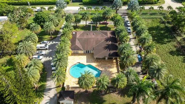 Address Withheld By Seller, Miami, FL 33196