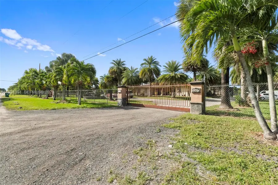 Address Withheld By Seller, Miami, FL 33196 - #3