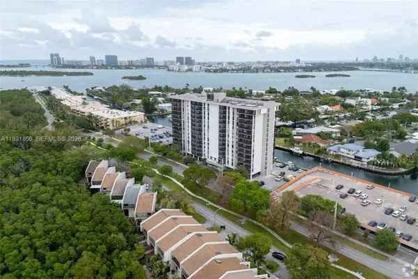 2500 NE 135th Street #C502, North Miami, FL 33181