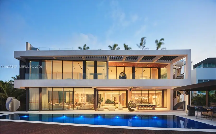 1413 N Venetian Way, Miami, FL 33139 - #2