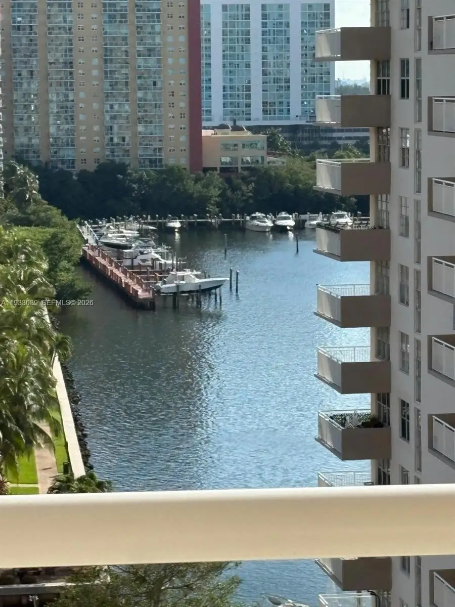 251 174th Street #1215, Sunny Isles Beach, FL 33160 - #3