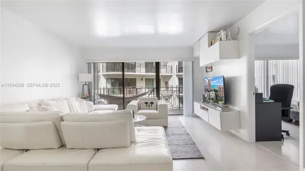 2029 N Ocean Boulevard #404, Fort Lauderdale, FL 33305