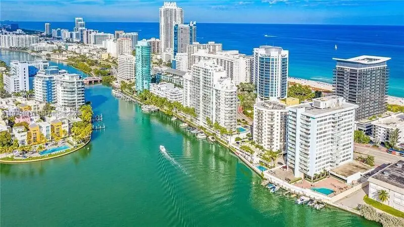 5880 Collins Avenue #302, Miami Beach, FL 33140 - #2
