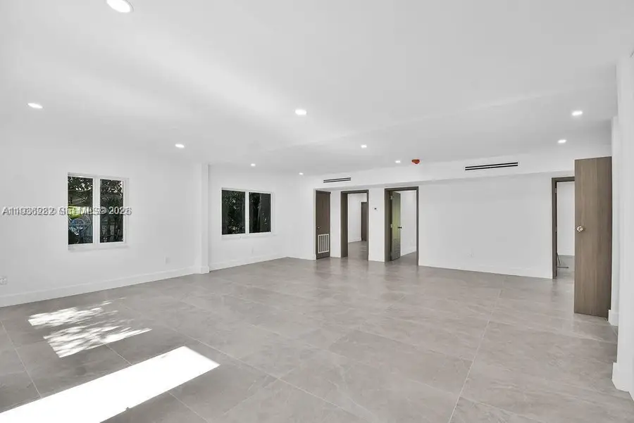 7902 SW 67th Avenue, South Miami, FL 33143 - #3