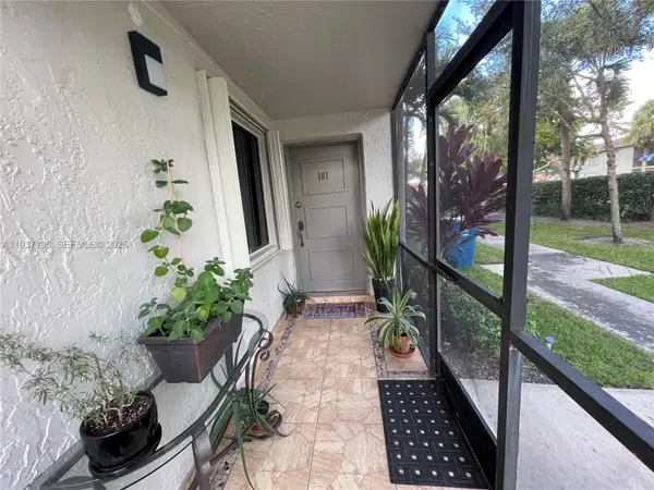 16240 Laurel Drive #101, Weston, FL 33326