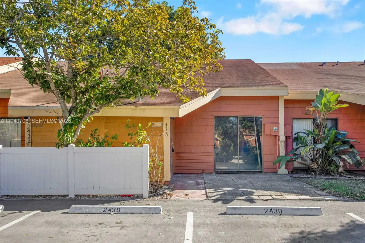 2430 NW 55th Terrace, Lauderhill, FL 33313 - #1