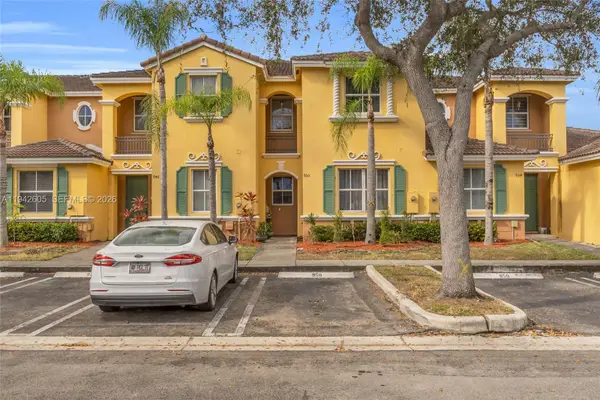 950 NE 42nd Place, Homestead, FL 33033