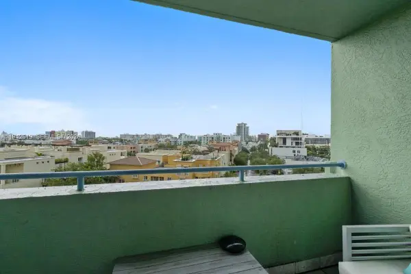90 Alton Road #807, Miami Beach, FL 33139