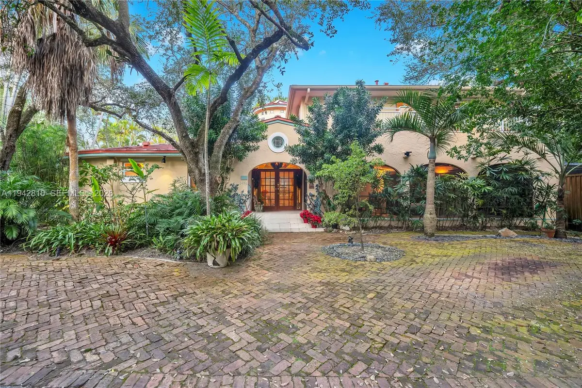 2496 Abaco Avenue, Miami, FL 33133 - #1