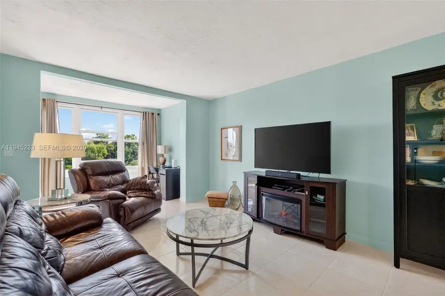 2801 Somerset Drive #408, Lauderdale Lakes, FL 33311 - #3