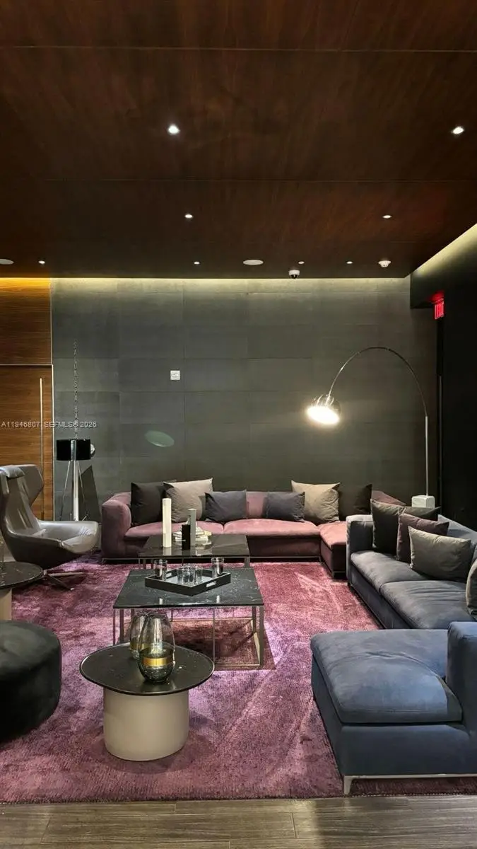 68 SE 6 2504 #2504, Miami, FL 33131 - #3