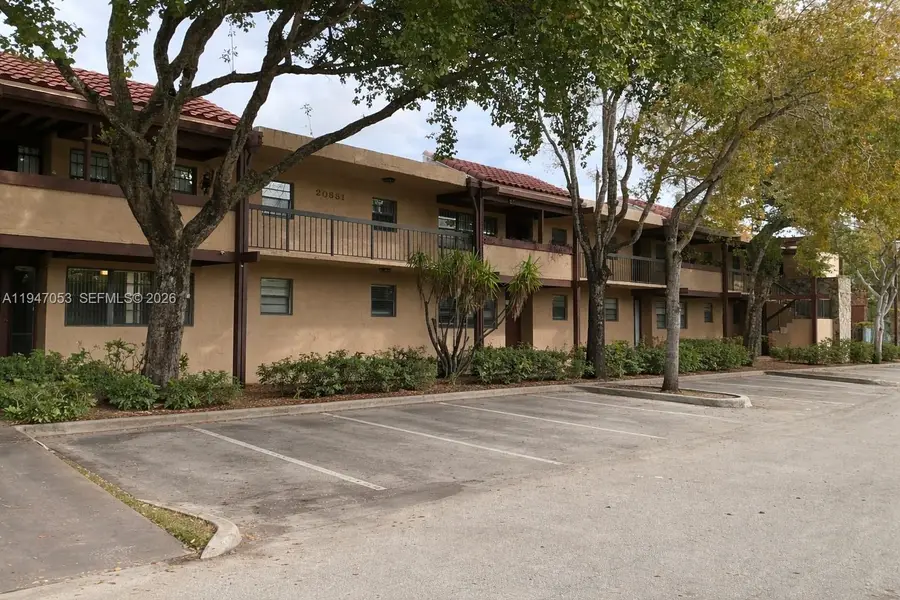 20851 San Simeon Way #202, Miami, FL 33179 - #3