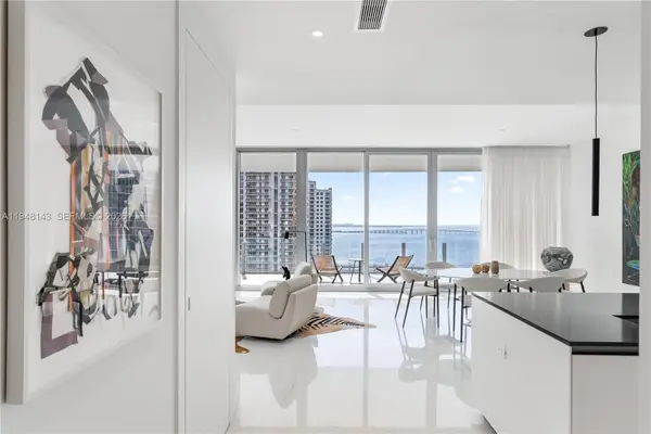 300 Biscayne Blvd Way #2102, Miami, FL 33131