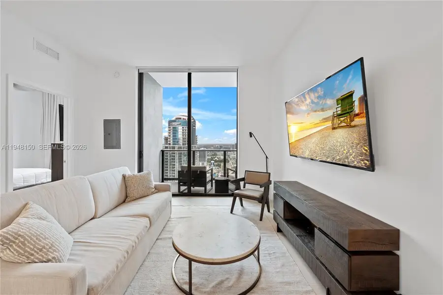 159 NE 6th Street #5113, Miami, FL 33132 - #3