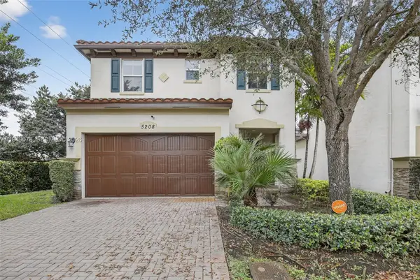 5208 Falcon Trail, Davie, FL 33314