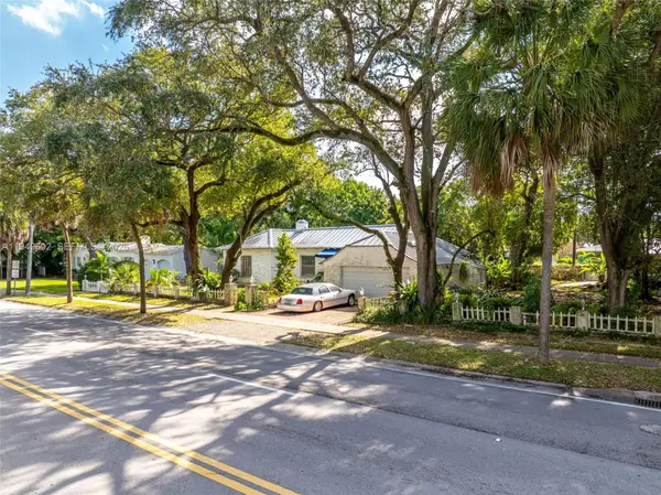 Address Withheld By Seller, Miami Shores, FL 33138