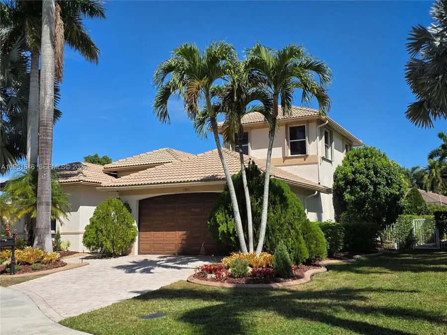1905 Harbor View Circle, Weston, FL 33327 - #2