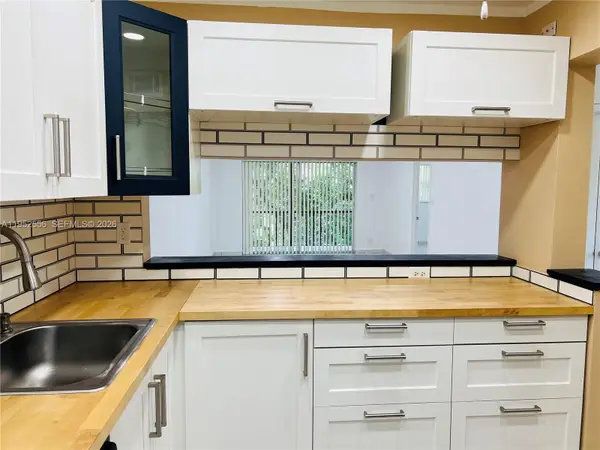 8000 Fairview Drive #310, Tamarac, FL 33321