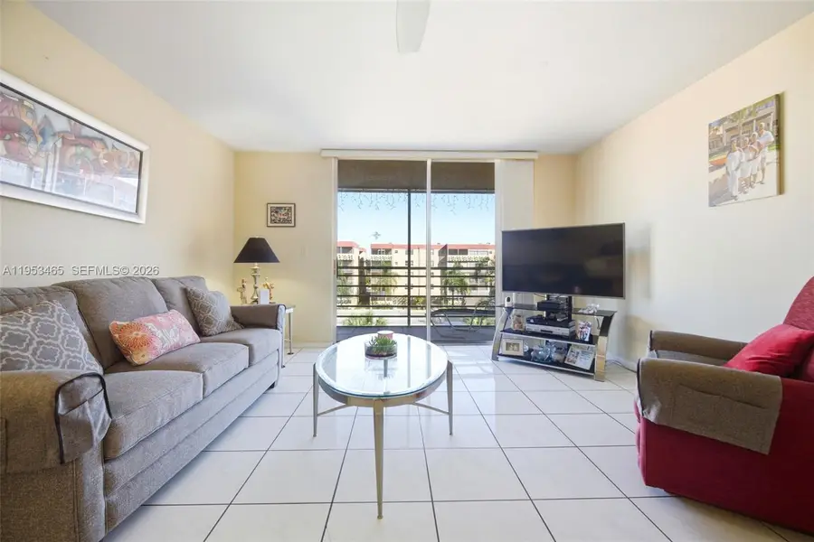 410 NW 68th Avenue #401, Plantation, FL 33317 - #3