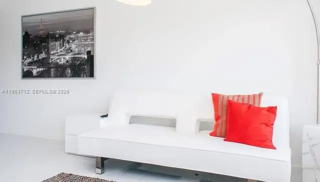 801 15th Street #208, Miami Beach, FL 33139 - #3