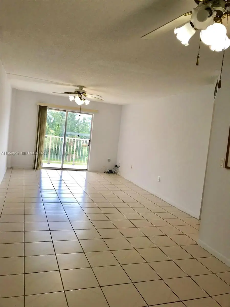 Address Withheld By Seller, North Miami Beach, FL 33160 - #1