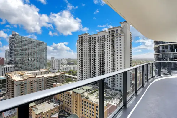 45 SW 9th Street #1806, Miami, FL 33130