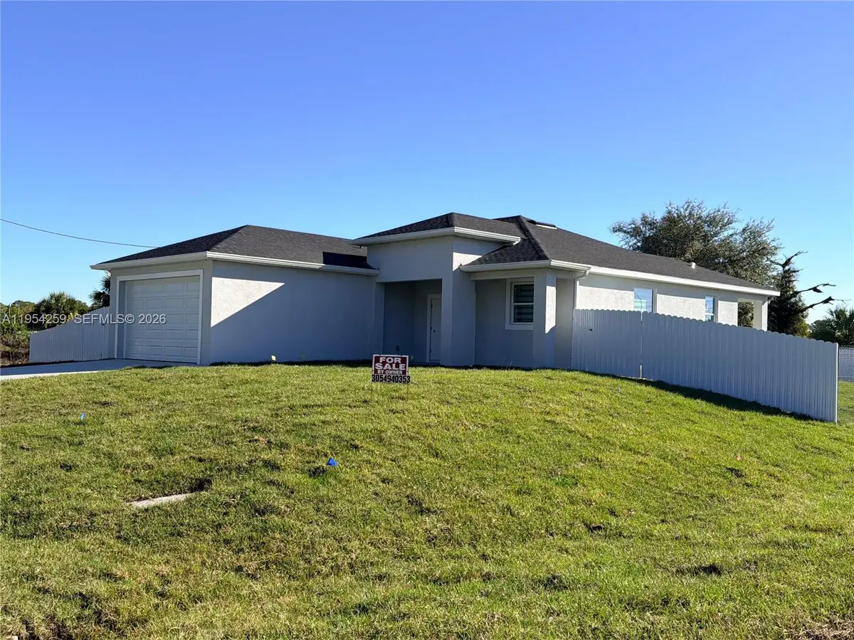 1111 Gunby S Avenue, Lehigh Acres, FL 33974 - #1