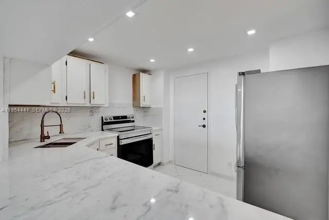 1865 S Ocean Drive #11J, Hallandale Beach, FL 33009 - #2