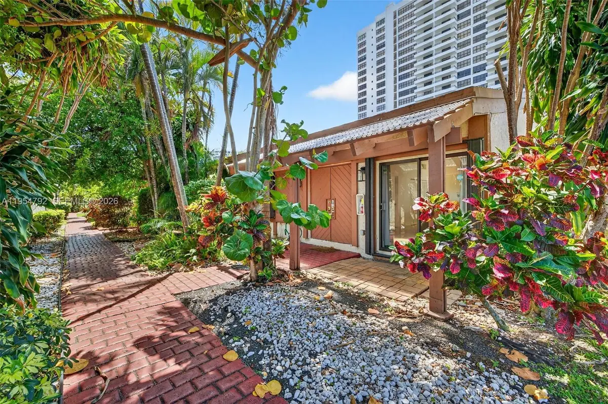 2619 S Parkview Drive, Hallandale Beach, FL 33009 - #1