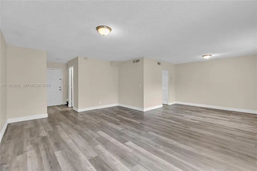17901 NW 68th Avenue #T206, Hialeah, FL 33015 - #3