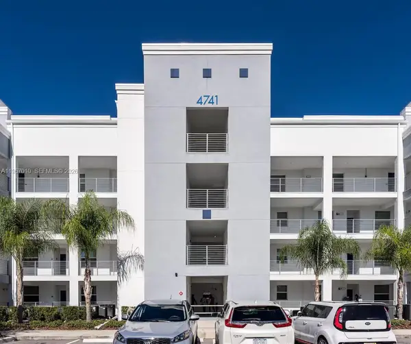 4741 Clock Tower Drive #206, Kissimmee, FL 34746