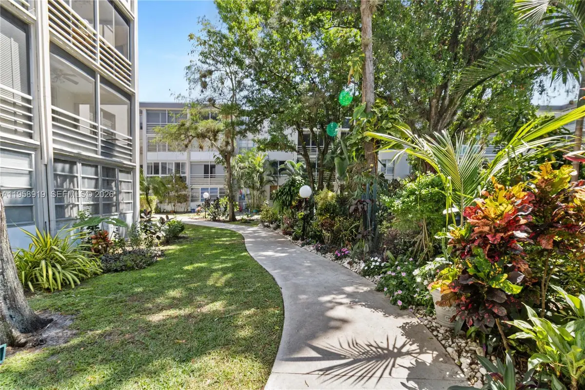 4850 NW 29th Court #423, Lauderdale Lakes, FL 33313 - #1