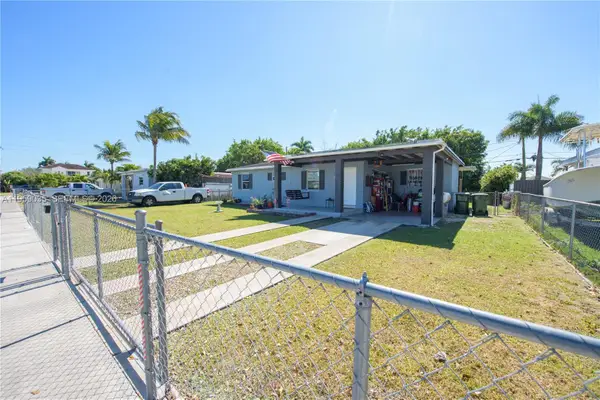 1560 NE 11th Street, Homestead, FL 33033