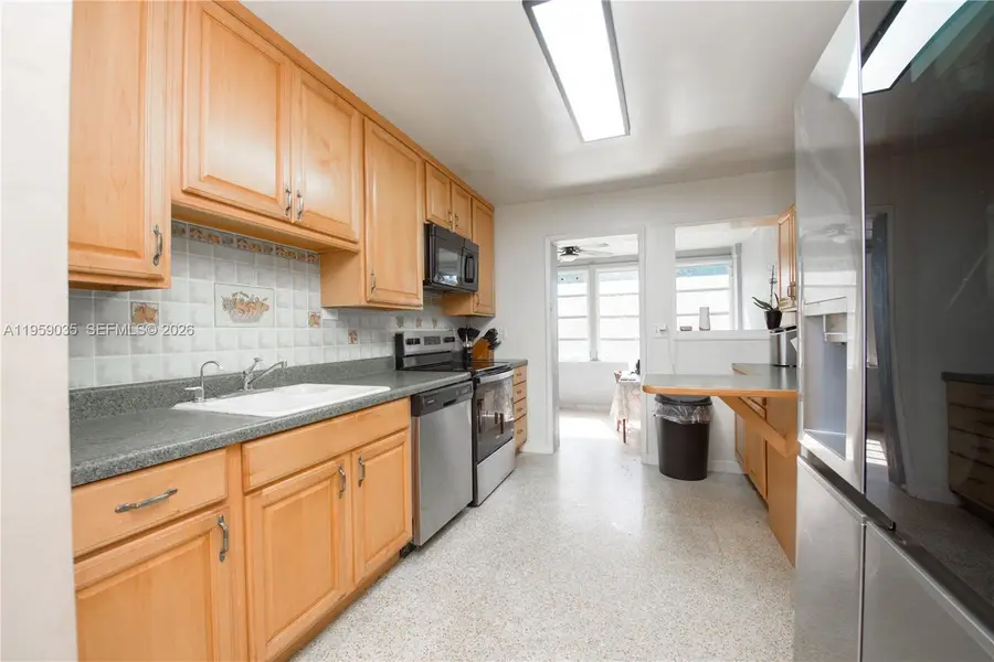 1560 NE 11th Street, Homestead, FL 33033 - #3