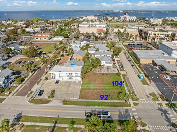 345 Taylor Street, Punta Gorda, FL 33950