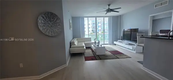 7900 Harbor Island Drive #806, North Bay Village, FL 33141