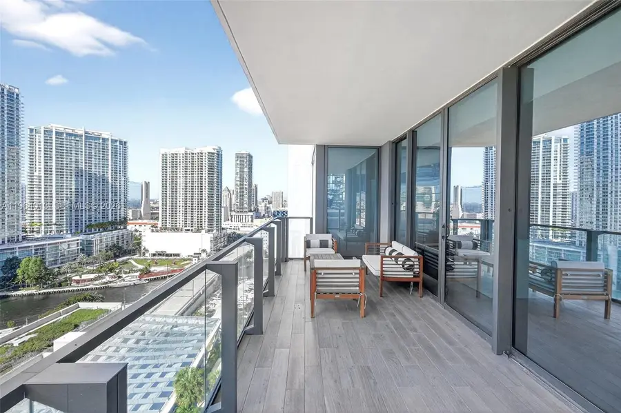 68 SE 6th Street #1702, Miami, FL 33131 - #2