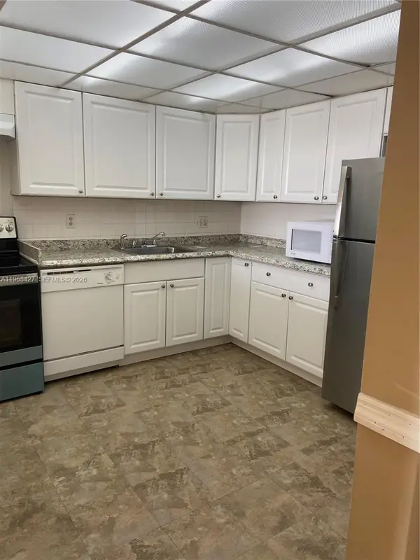 13499 Biscayne Boulevard #1506, North Miami, FL 33181