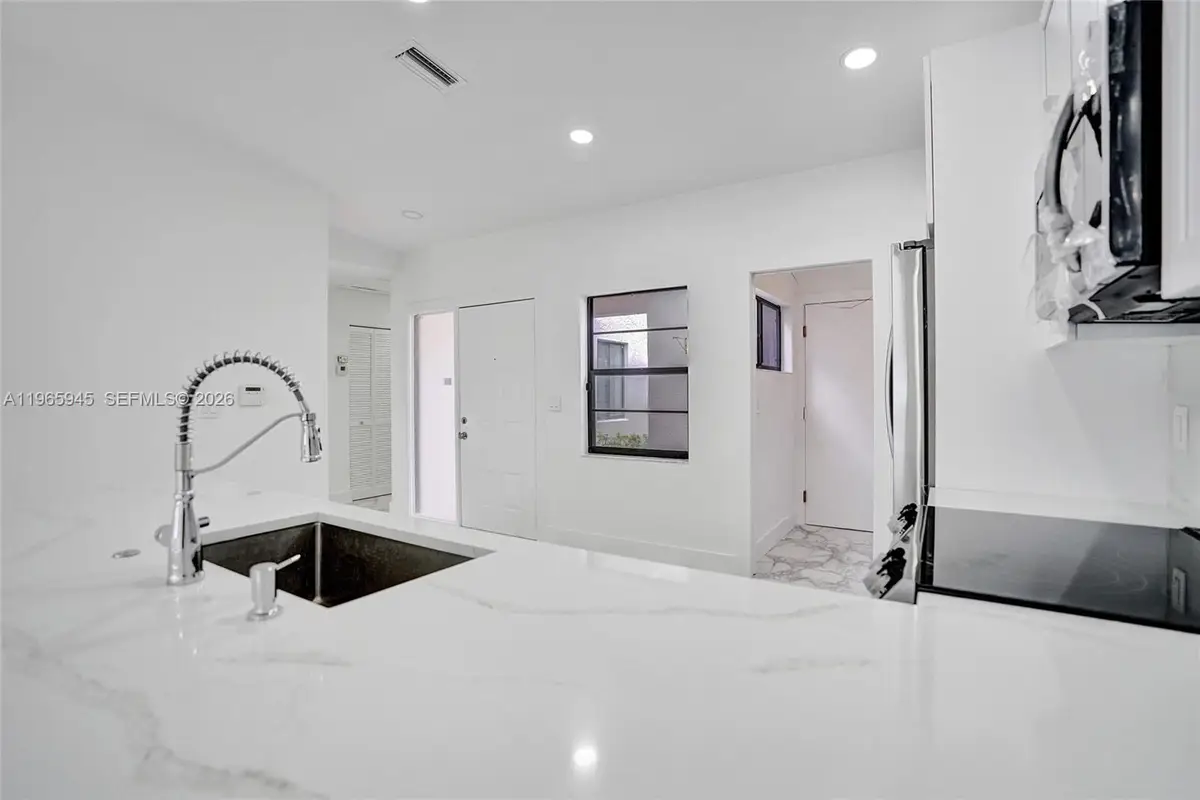 6128 Kings Gate Circle #B, Delray Beach, FL 33484 - #1