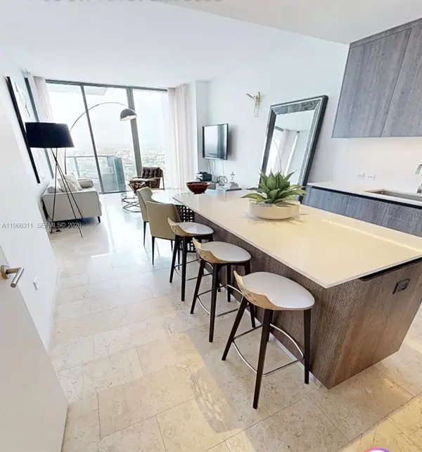 88 SW 7th Street #3006, Miami, FL 33130