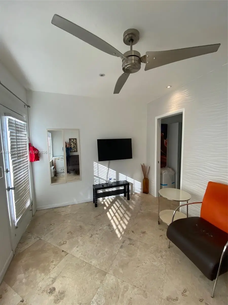 Address Withheld By Seller, Miami Beach, FL 33139 - #3