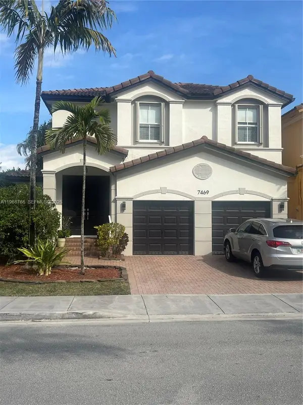 7469 NW 112th Place, Doral, FL 33178