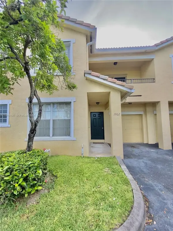 1902 Belmont Lane #1902, North Lauderdale, FL 33068