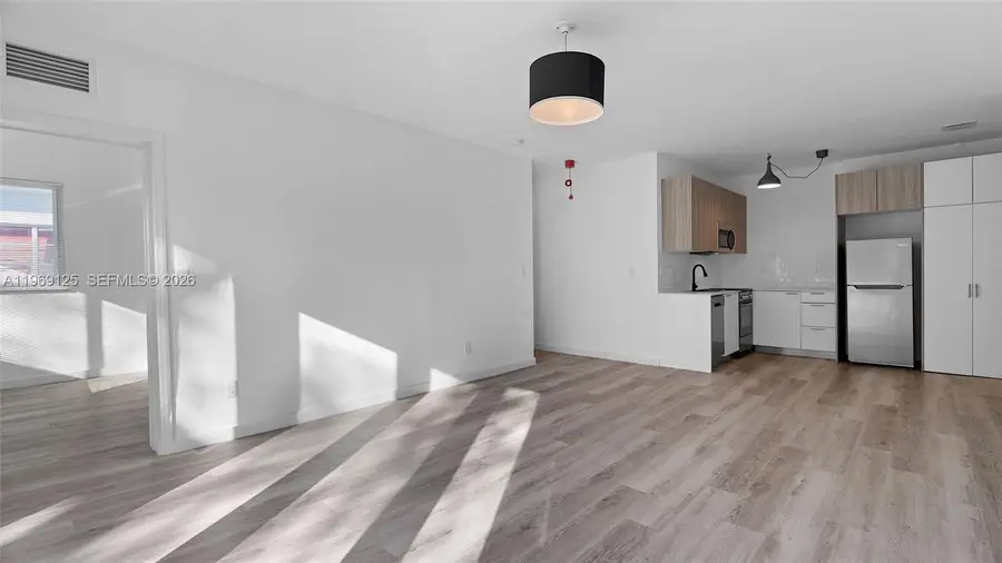 1561 Jefferson Avenue, Miami Beach, FL 33139 - #2