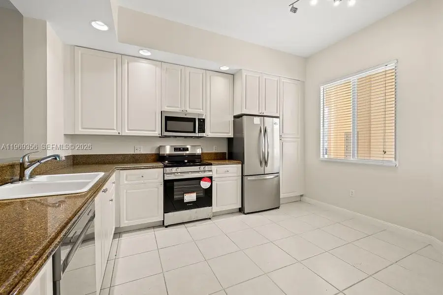 17 Harbour Isle Drive #W 103, Fort Pierce, FL 34949 - #3